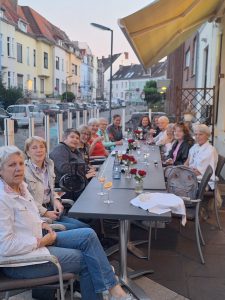 zum vergrößern Bild anklicken